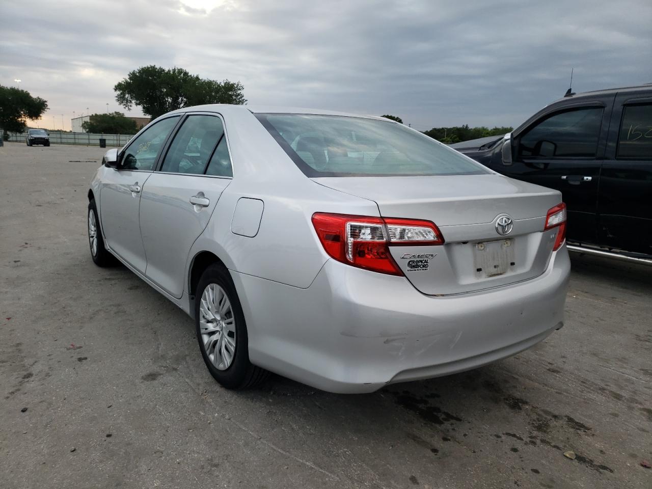 Photo 3 from auction – 2014 TOYOTA CAMRY L with VIN 4T1BF1FK2EU363367