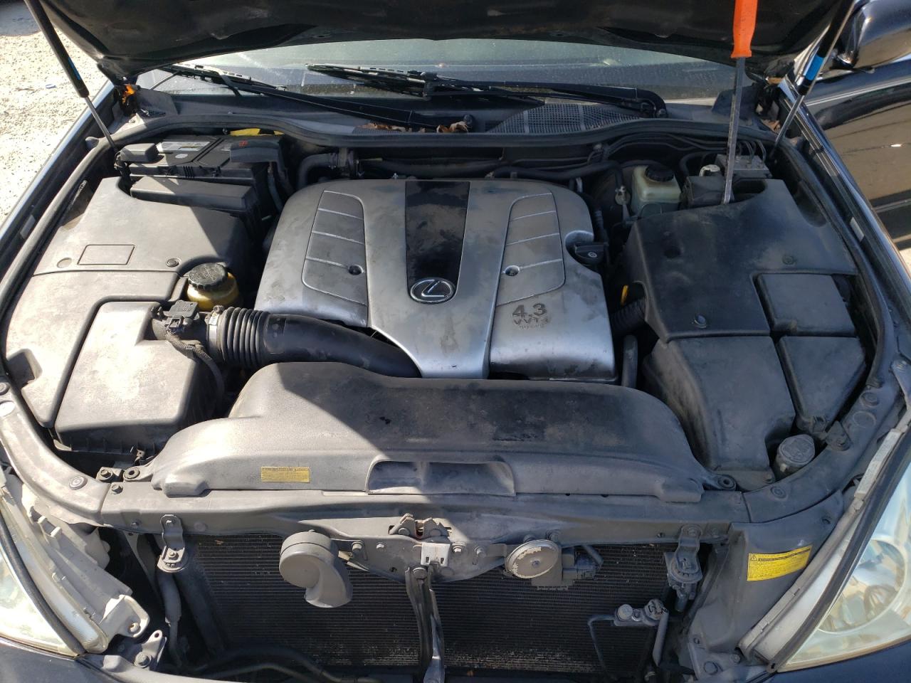 Photo 7 from auction – 2001 LEXUS LS 430 with VIN JTHBN30F410002351