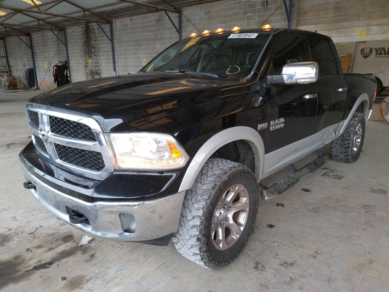 Фото 2 с аукциона – 2014 RAM 1500 LARAM с VIN 1C6RR7NTXES315688