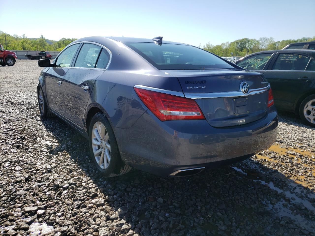 Photo 3 from auction – 2015 BUICK LACROSSE with VIN 1G4GB5G35FF134686