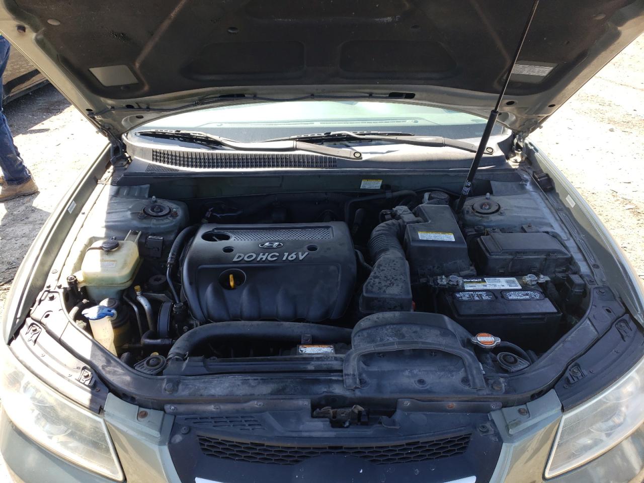 Photo 7 from auction – 2008 HYUNDAI SONATA SE with VIN 5NPEU46CX8H401041