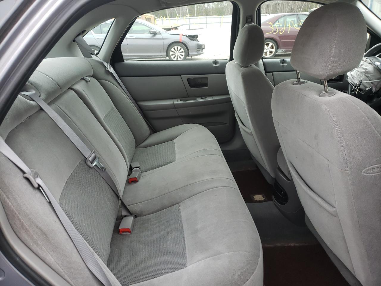 Photo 6 from auction – 2006 FORD TAURUS SE with VIN 1FAHP53UX6A216764