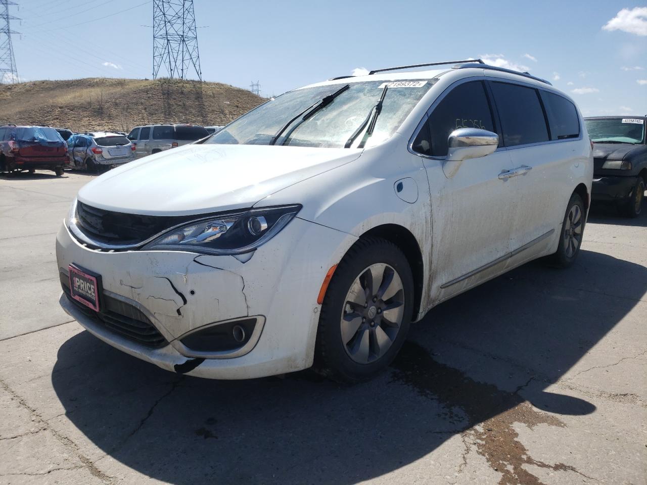 Photo 2 from auction – 2018 CHRYSLER PACIFICA H with VIN 2C4RC1N7XJR145094