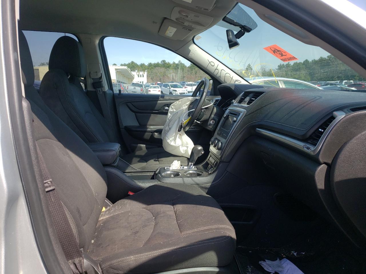 Photo 5 from auction – 2015 GMC ACADIA SLE with VIN 1GKKVPKD1FJ327940