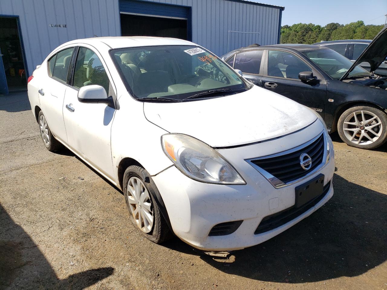 Photo 1 from auction – 2014 NISSAN VERSA S with VIN 3N1CN7AP4EL859396