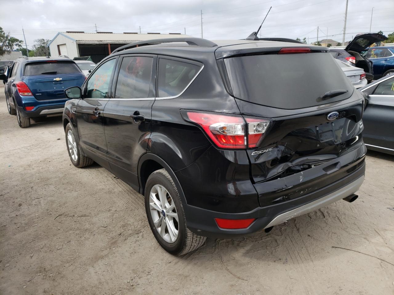 Photo 3 from auction – 2018 FORD ESCAPE SEL with VIN 1FMCU0HD7JUC79302