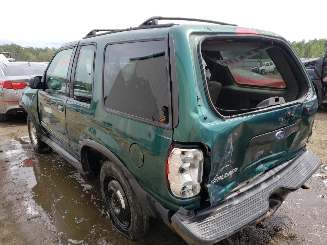 Photo 3 from auction – 1999 FORD EXPLORER with VIN 1FMYU22E7XUC01999