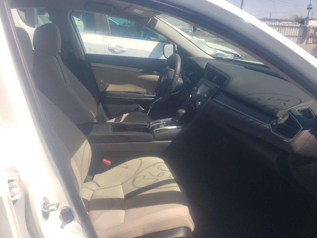 Photo 5 from auction – 2013 NISSAN ROGUE S with VIN JN8AS5MT8DW517652