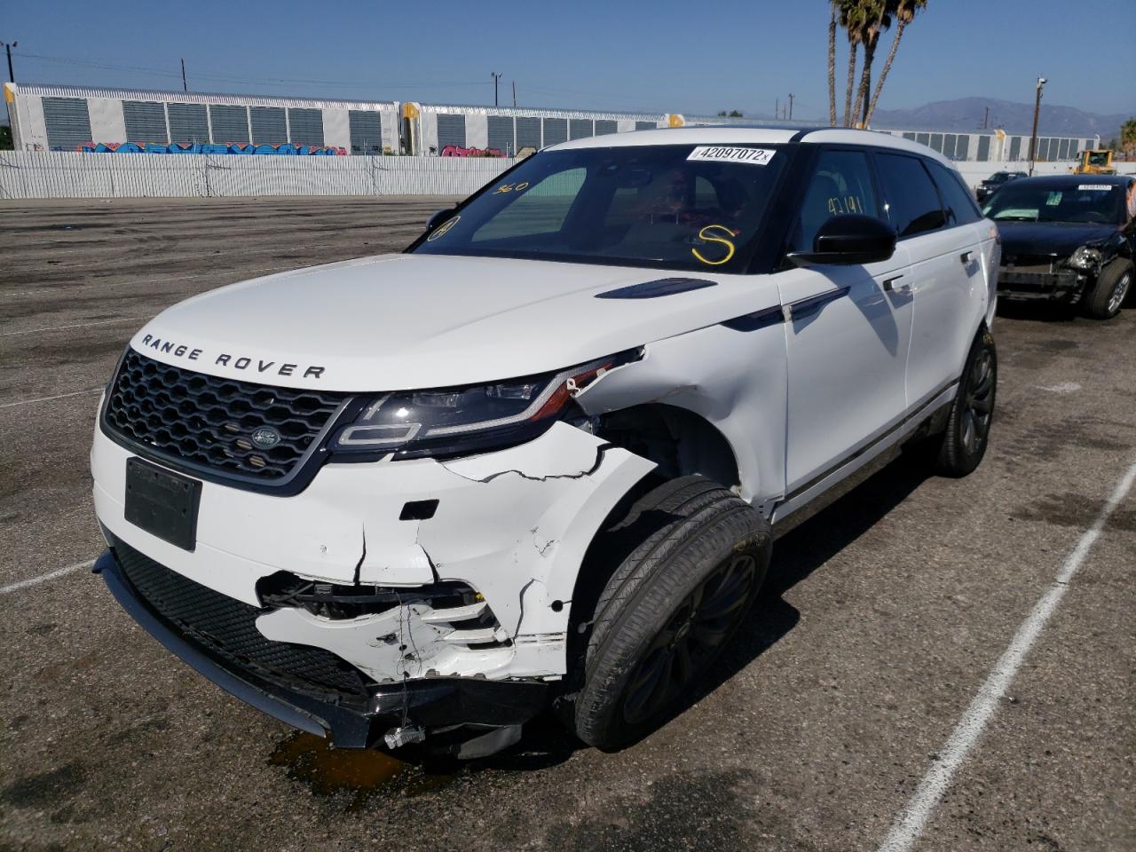 Photo 2 from auction – 2018 LAND ROVER RANGE ROVE with VIN SALYL2RV3JA713788