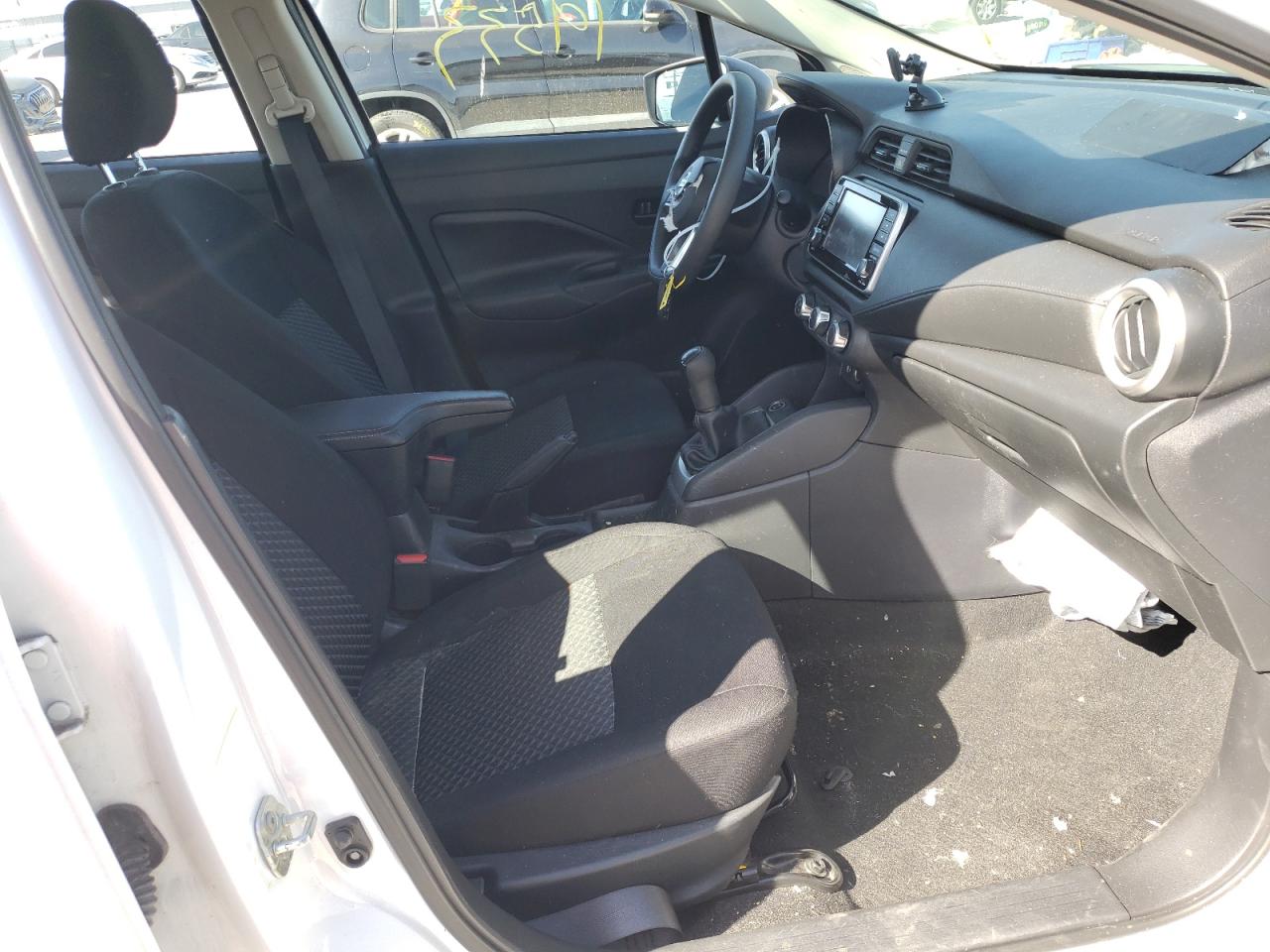 Photo 5 from auction – 2021 NISSAN VERSA S with VIN 3N1CN8BV5ML823217