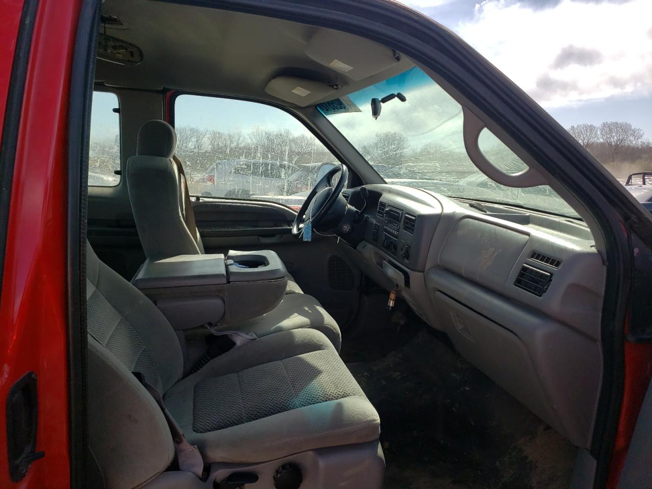 Photo 5 from auction – 2001 FORD F250 SUPER with VIN 1FTNX21L51EC88303