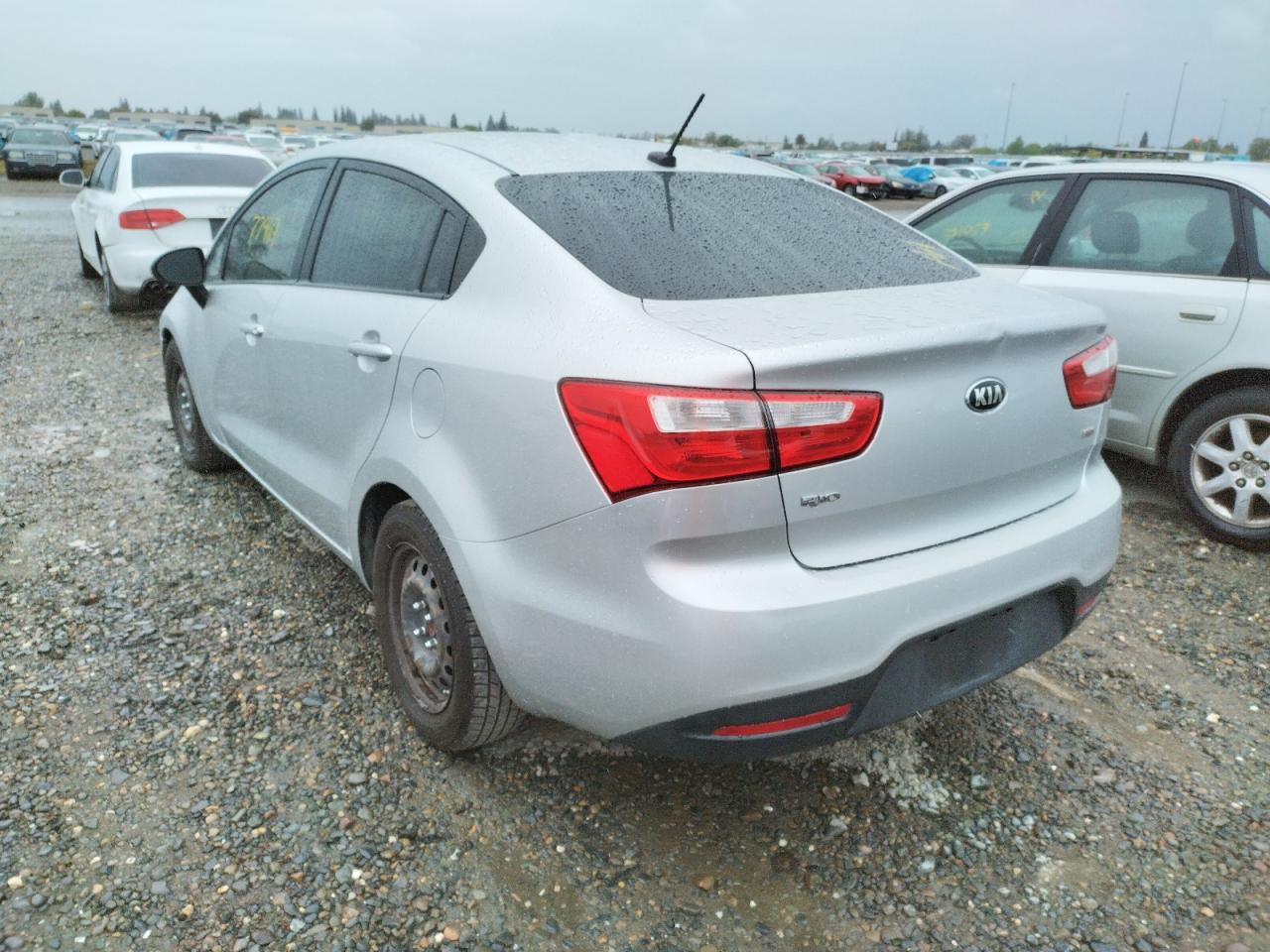 Photo 3 from auction – 2015 KIA RIO LX with VIN KNADM4A34F6468662