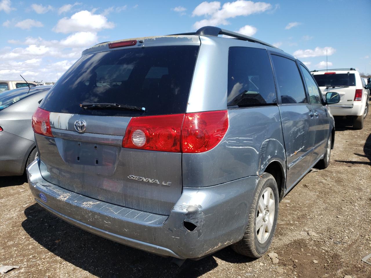 Photo 4 from auction – 2006 TOYOTA SIENNA CE with VIN 5TDZA23C66S477446
