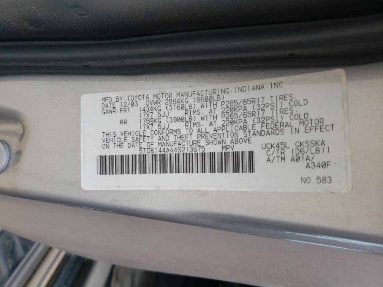 Photo 10 from auction – 2004 TOYOTA SEQUOIA SR with VIN 5TDBT44A44S213675