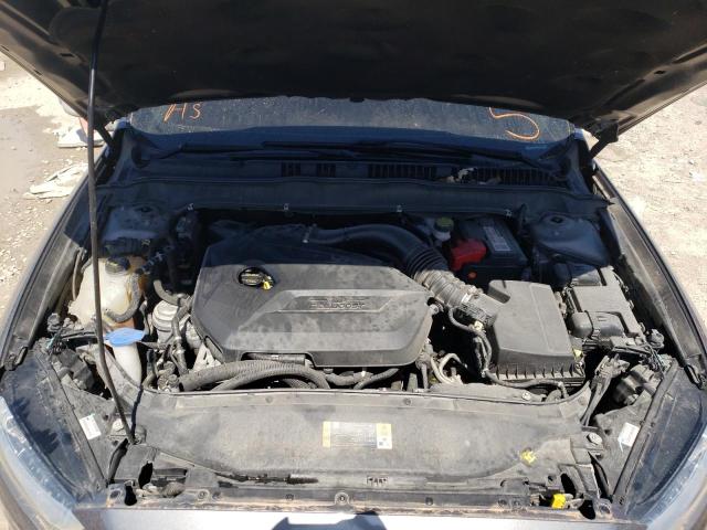 Photo 7 from auction – 2013 FORD FUSION SE with VIN 3FA6P0HR2DR368443
