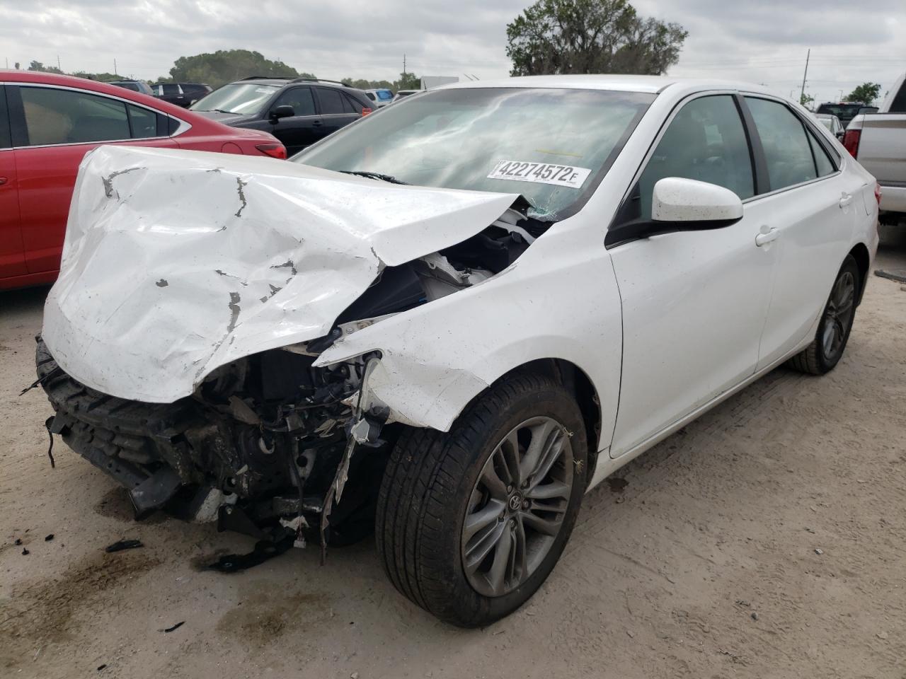 Photo 2 from auction – 2016 TOYOTA CAMRY with VIN 4T1BF1FKXGU570379