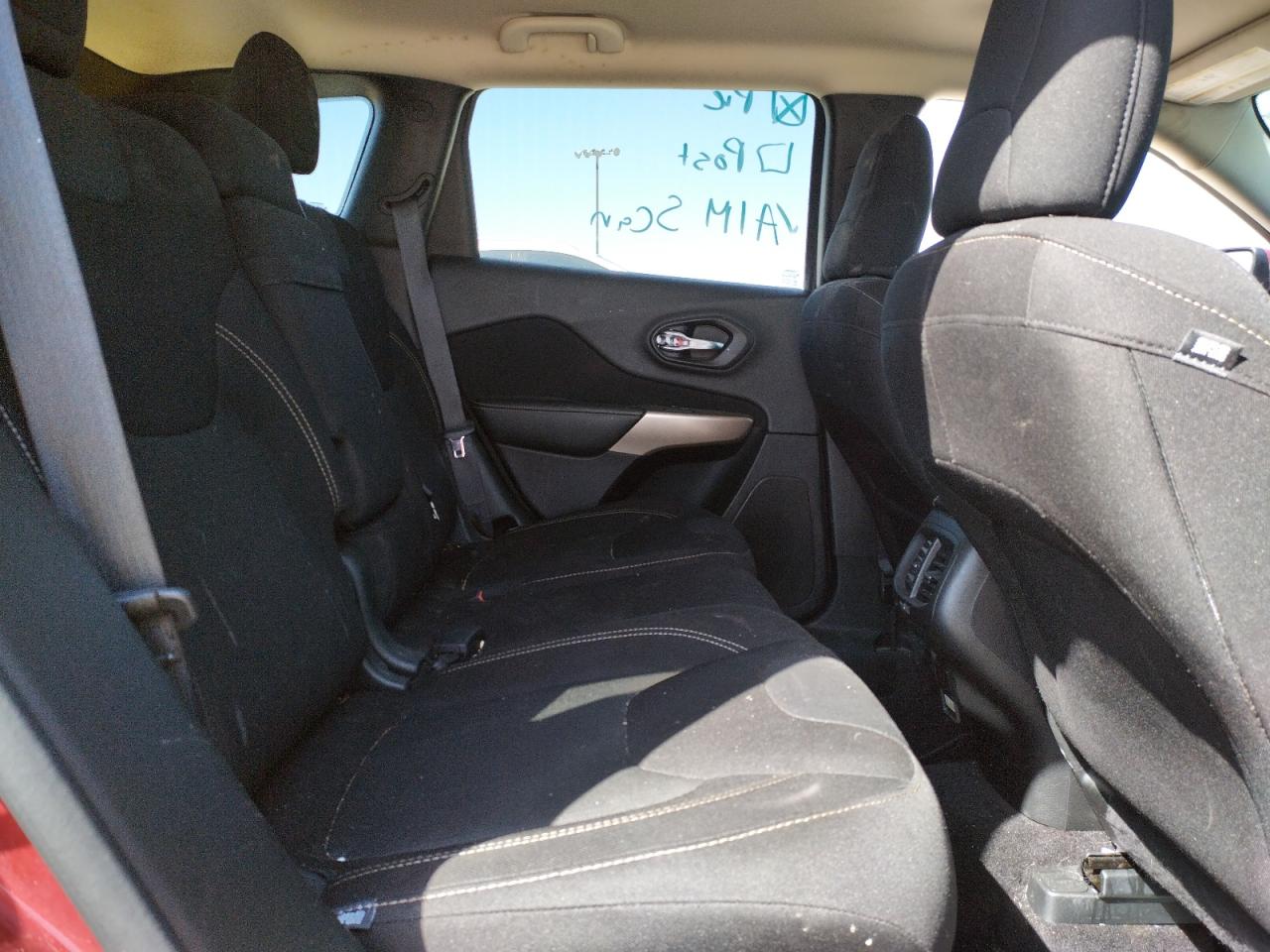 Photo 6 from auction – 2017 JEEP CHEROKEE L with VIN 1C4PJLCB5HD232138