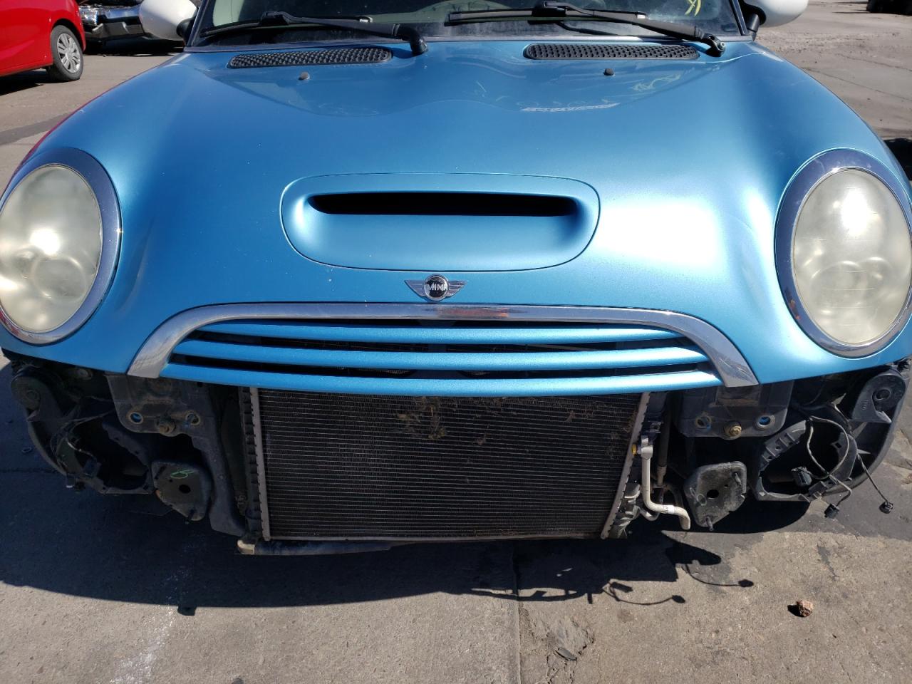 Photo 9 from auction – 2005 MINI COOPER S with VIN WMWRE33405TD93951
