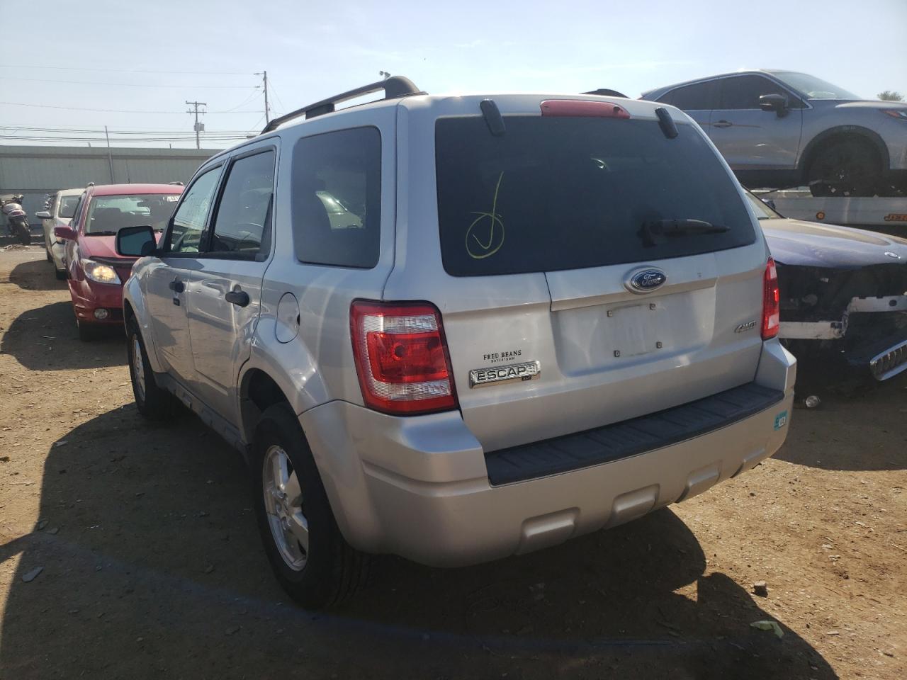Photo 3 from auction – 2009 FORD ESCAPE XLT with VIN 1FMCU93799KB28104