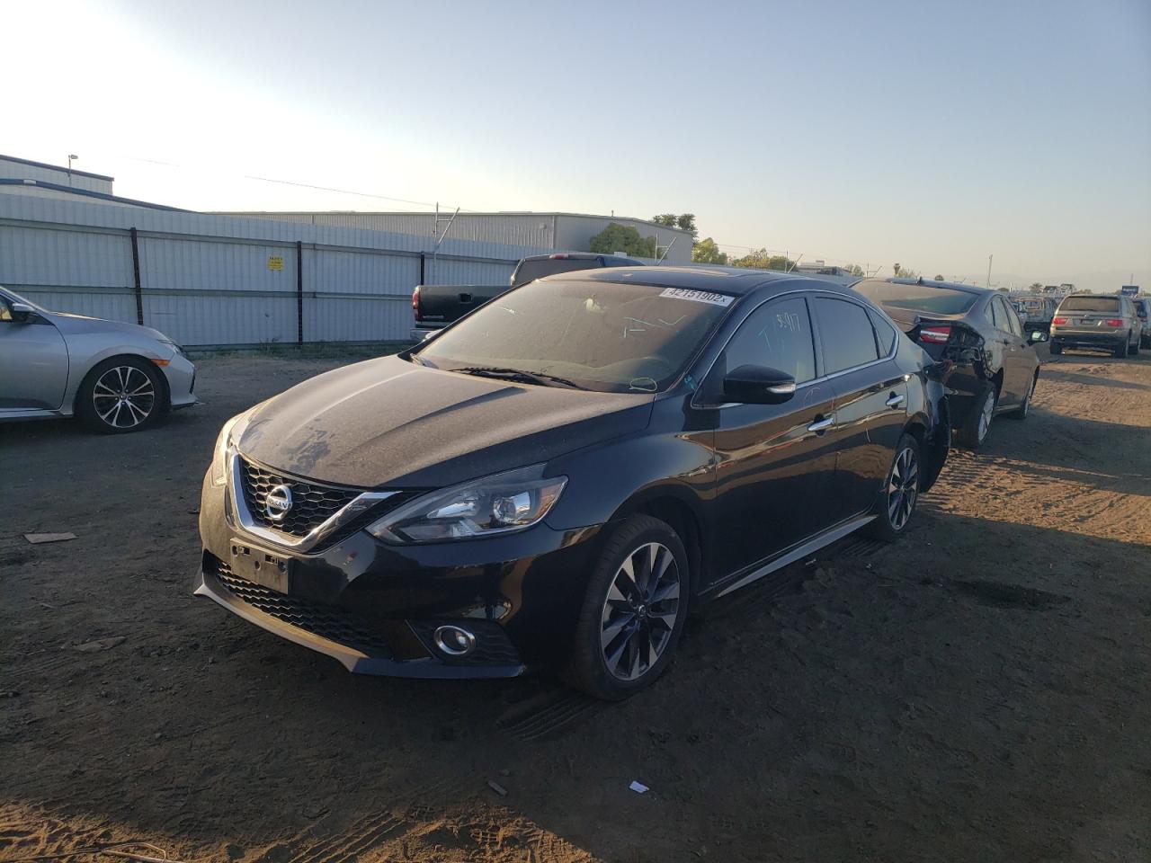 Photo 2 from auction – 2017 NISSAN SENTRA SR with VIN 3N1CB7AP3HY252647