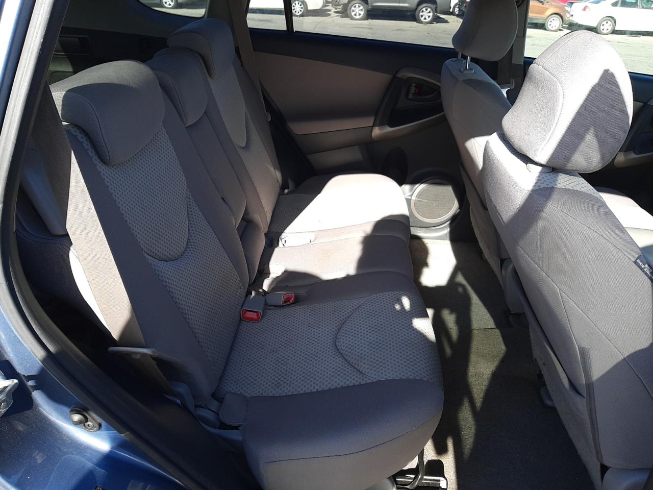 Photo 6 from auction – 2008 TOYOTA RAV4 with VIN JTMZK33V086013639