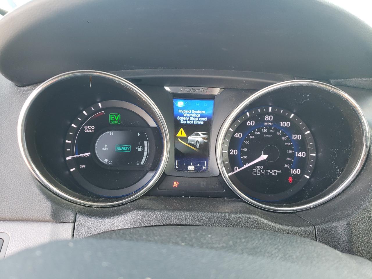 Photo 8 from auction – 2013 HYUNDAI SONATA HYB with VIN KMHEC4A46DA080938
