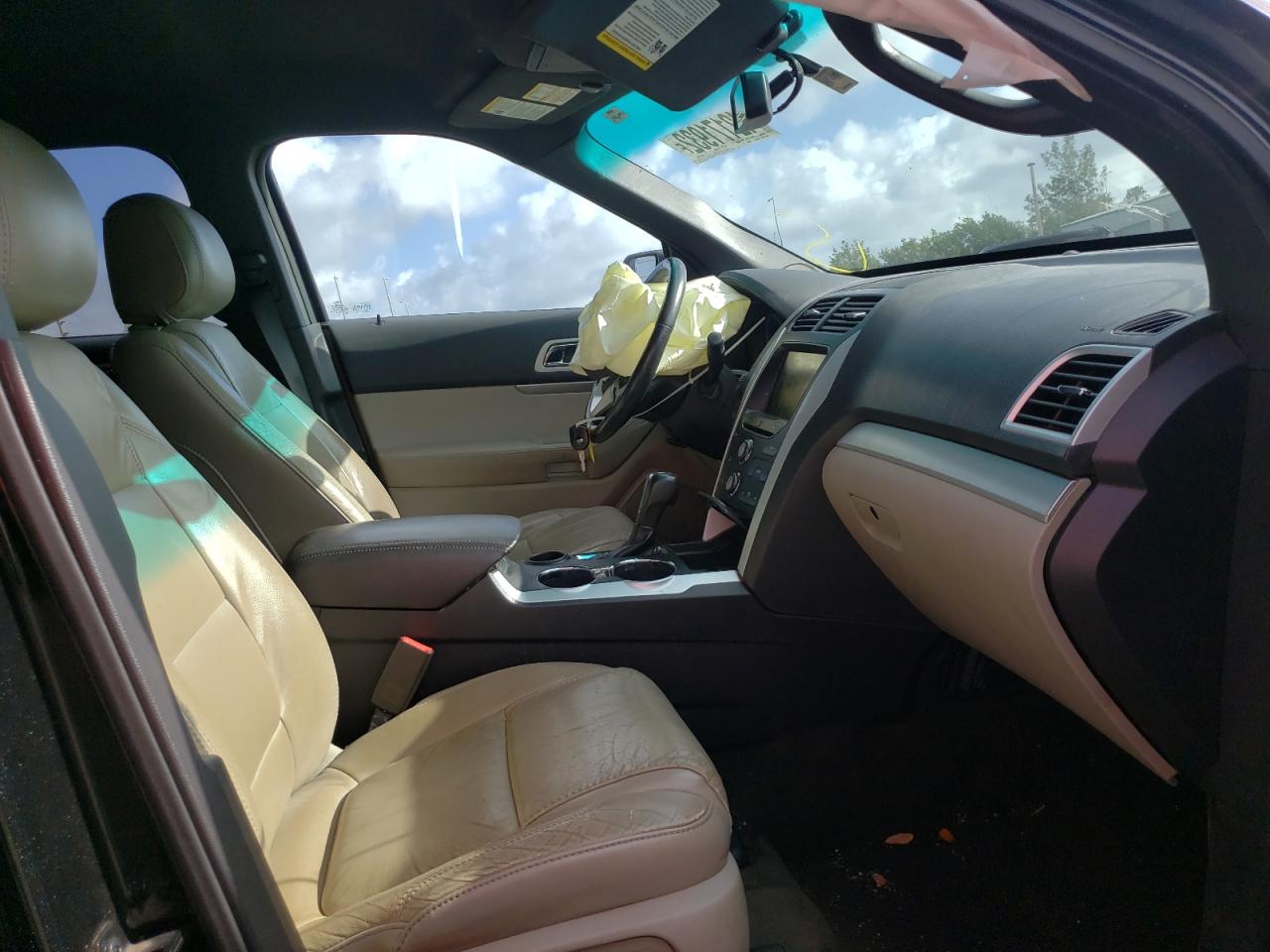 Photo 5 from auction – 2014 FORD EXPLORER X with VIN 1FM5K7D82EGC32893