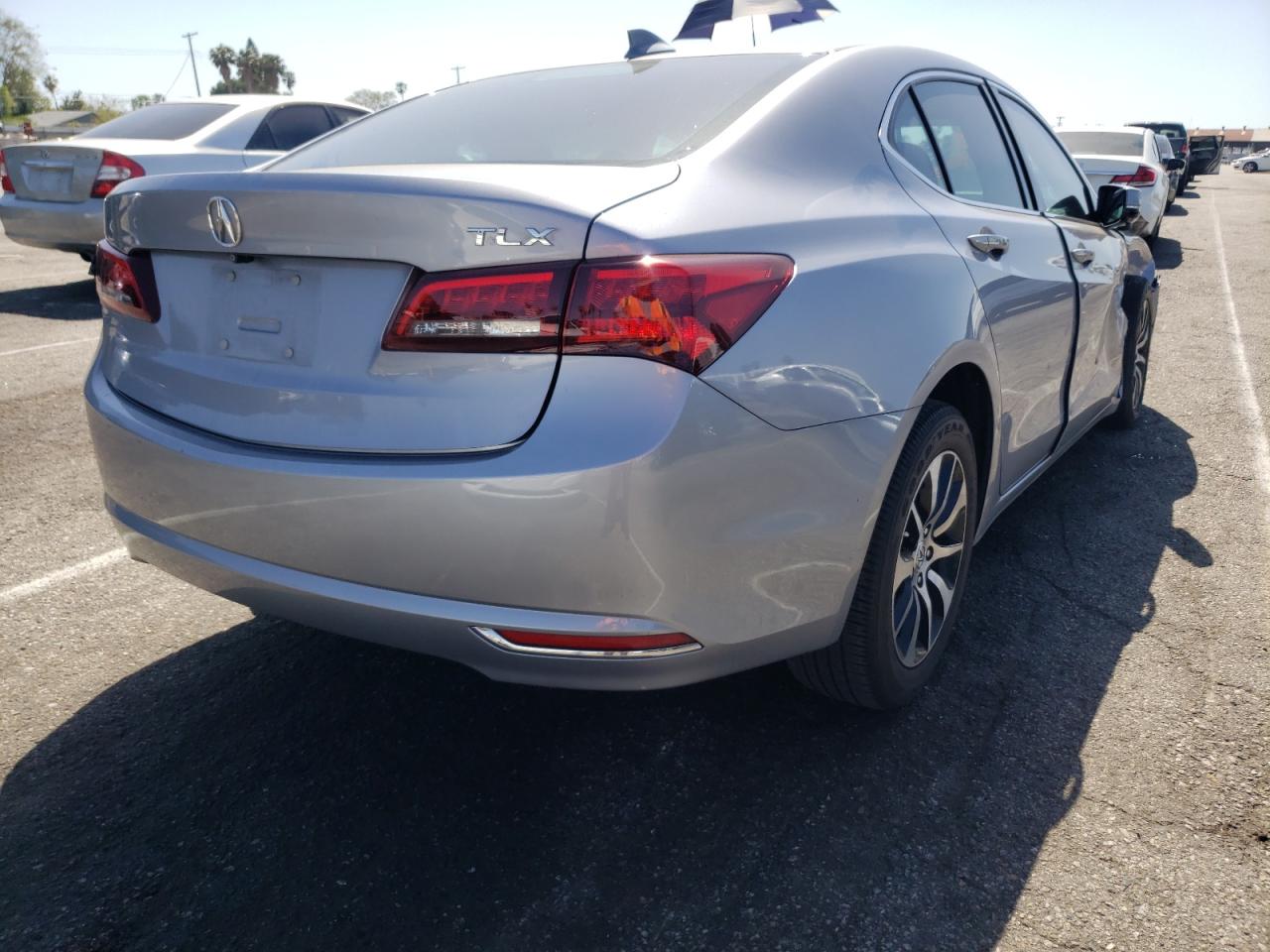 Photo 4 from auction – 2015 ACURA TLX with VIN 19UUB1F39FA007892