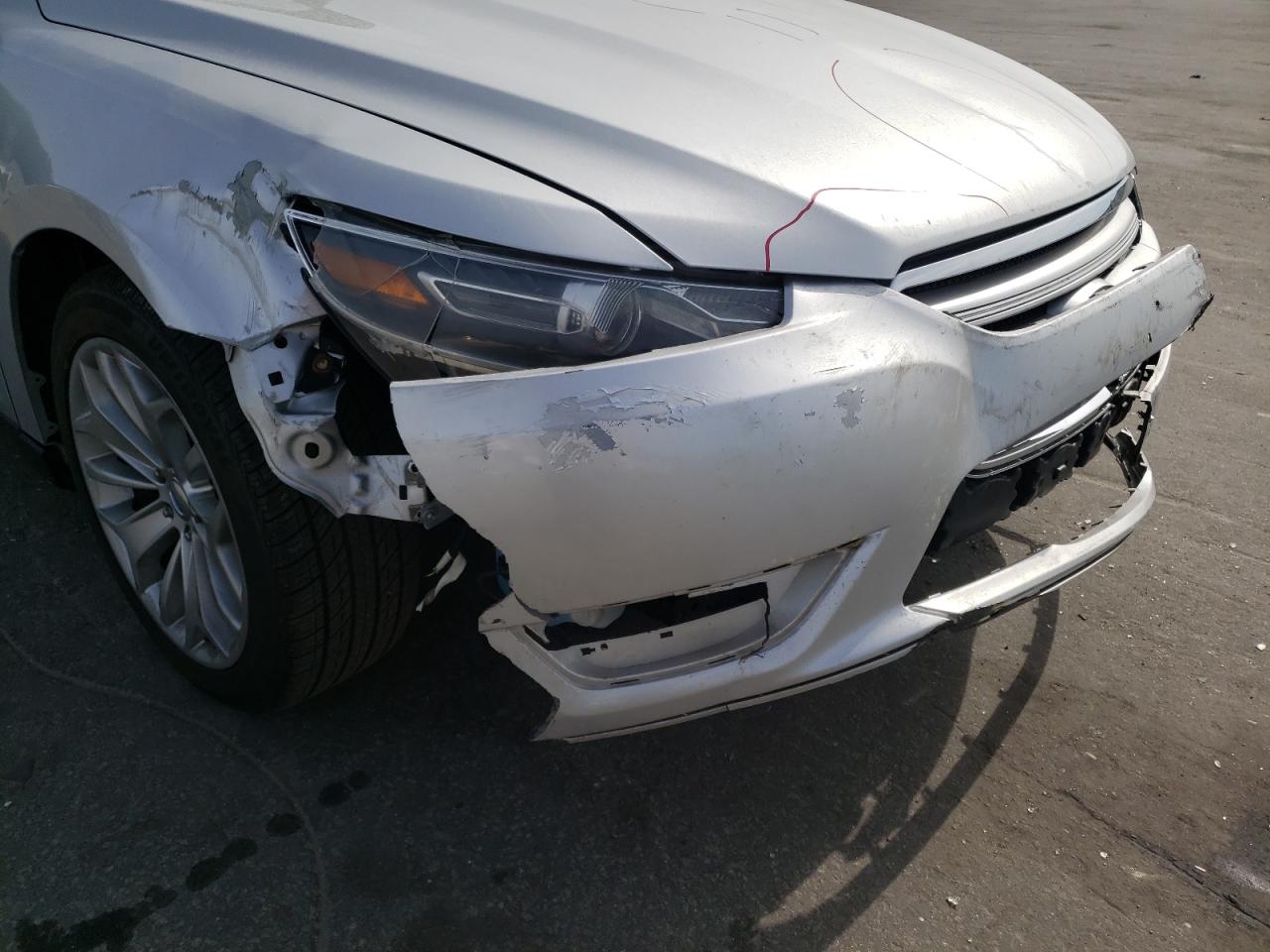 Photo 9 from auction – 2014 FORD TAURUS LIM with VIN 1FAHP2F8XEG179644