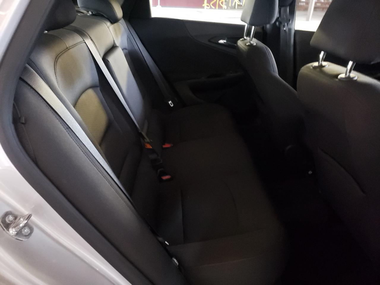 Photo 6 from auction – 2018 CHEVROLET MALIBU LS with VIN 1G1ZB5ST5JF281693