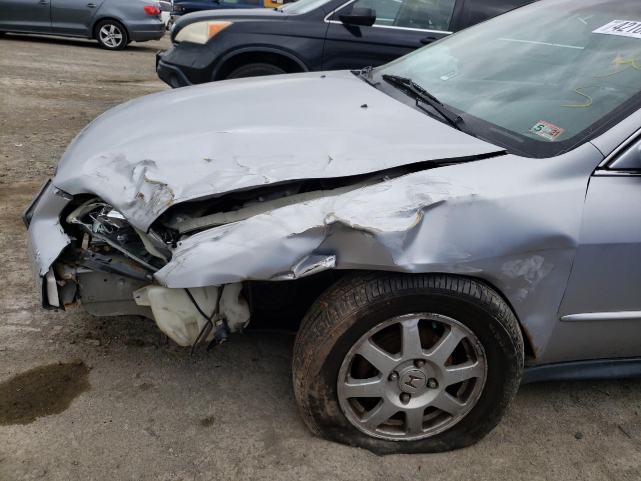 Photo 9 from auction – 2002 HONDA ACCORD EX with VIN 1HGCG66852A129651