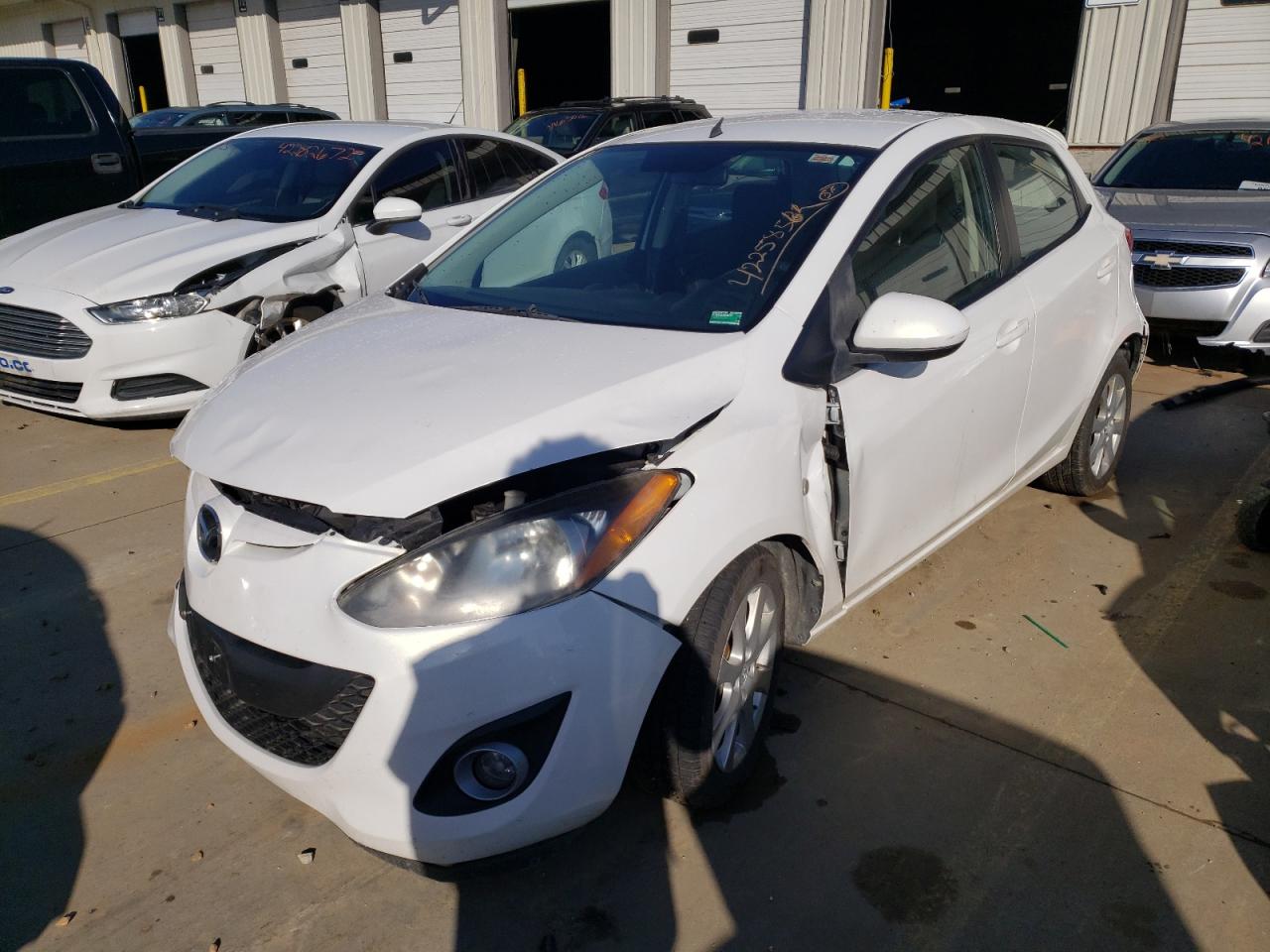 Photo 2 from auction – 2012 MAZDA MAZDA2 with VIN JM1DE1LZ8C0139879