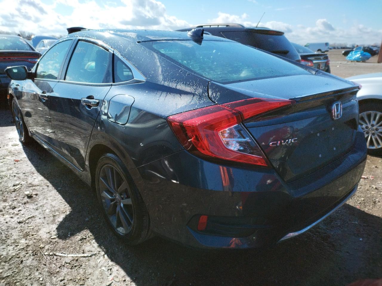 Photo 3 from auction – 2019 HONDA CIVIC EX with VIN 19XFC1F36KE016514