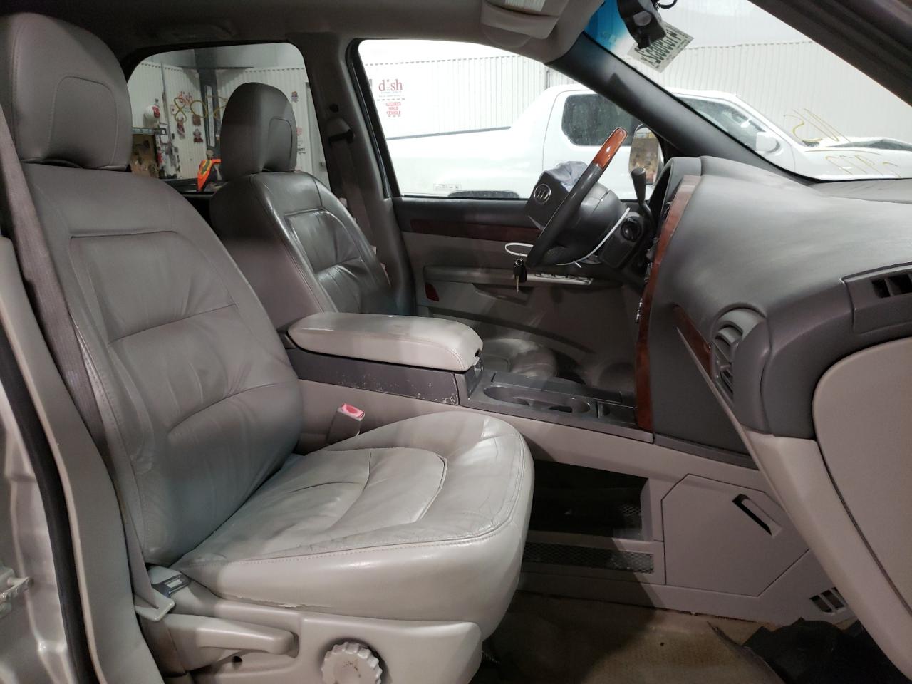 Photo 5 from auction – 2005 BUICK RENDEZVOUS with VIN 3G5DA03E95S522977