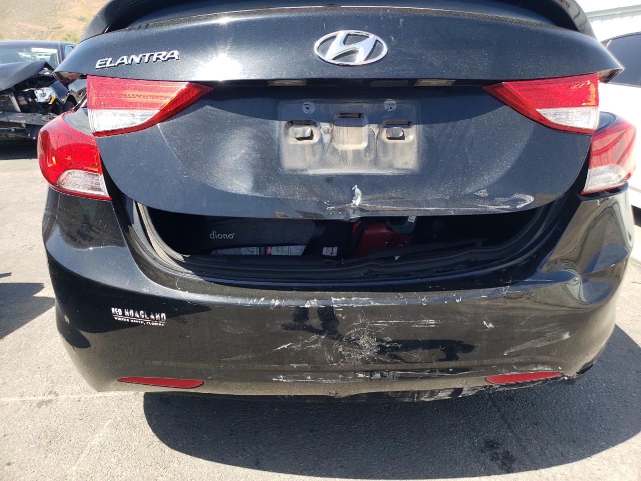 Photo 9 from auction – 2013 HYUNDAI ELANTRA GL with VIN 5NPDH4AE2DH283134