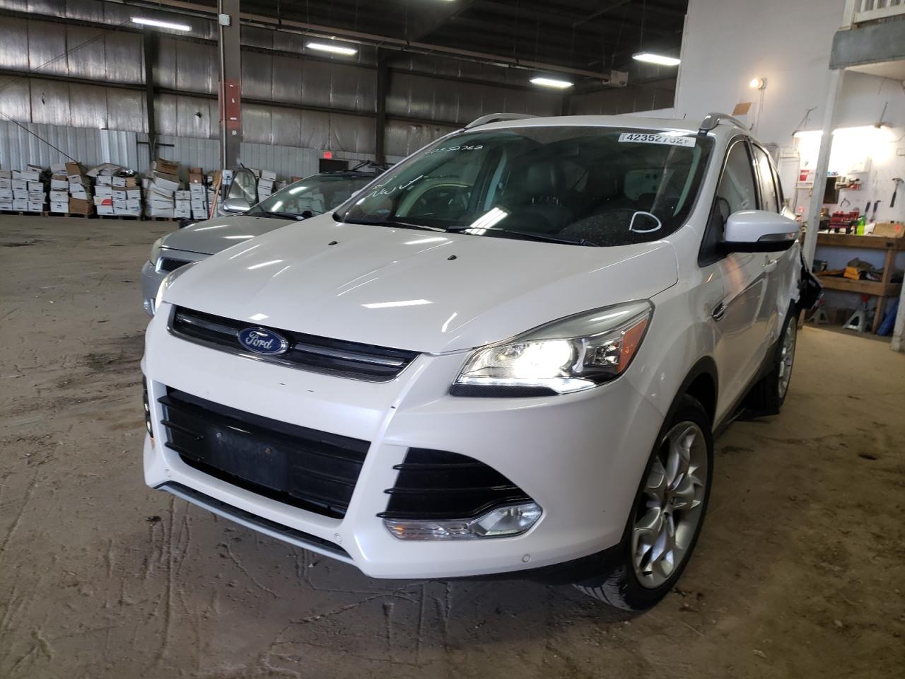 Photo 2 from auction – 2015 FORD ESCAPE TIT with VIN 1FMCU9J99FUB94253