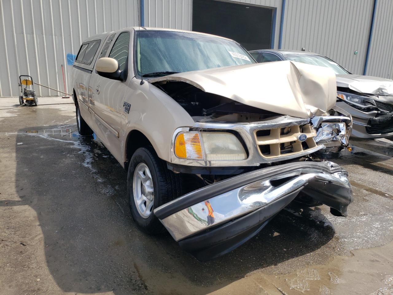 FORD F150 1998 with VIN 2FTZX1769WCA41375 - Photo from auction