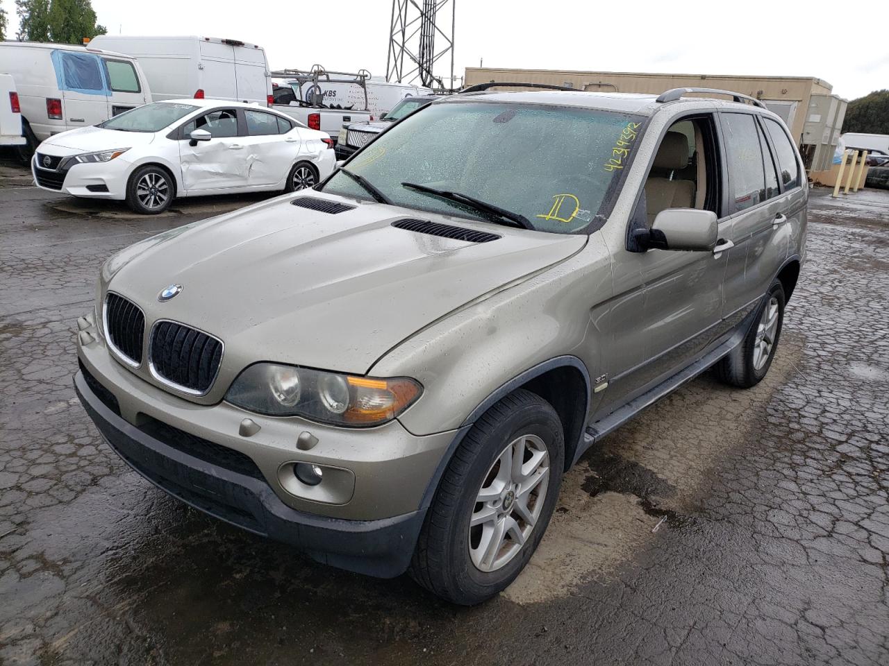 Фото 2 с аукциона – 2005 BMW X5 3.0I с VIN 5UXFA13565LY15344