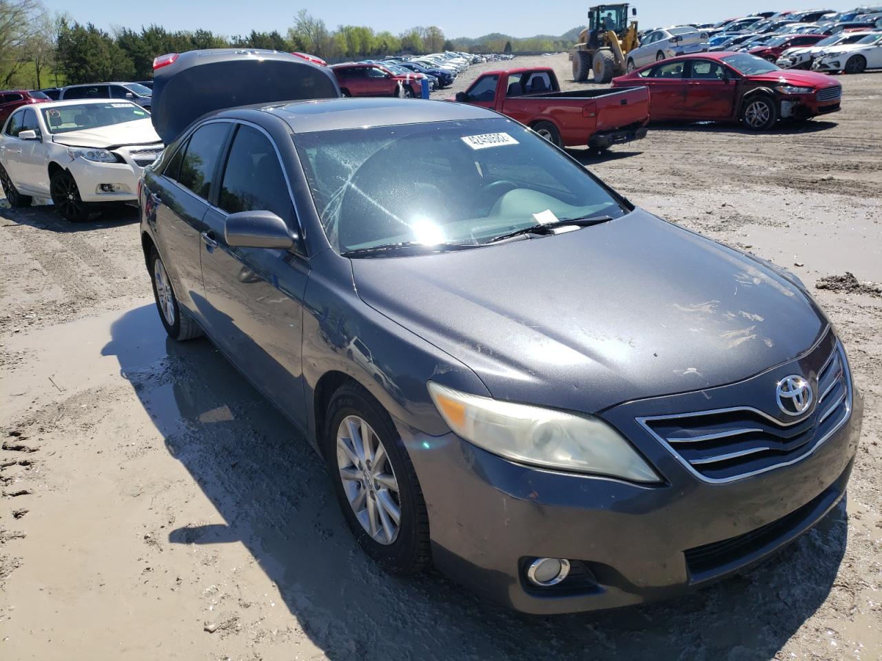 TOYOTA CAMRY BASE 2011 with VIN 4T1BF3EK2BU197456 - Photo from auction