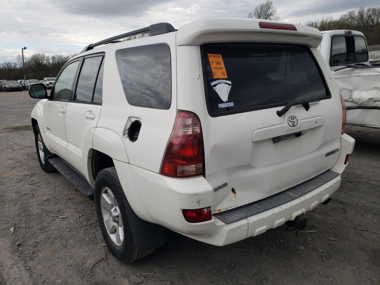 Photo 3 from auction – 2005 TOYOTA 4RUNNER SR with VIN JTEBU14RX50058647