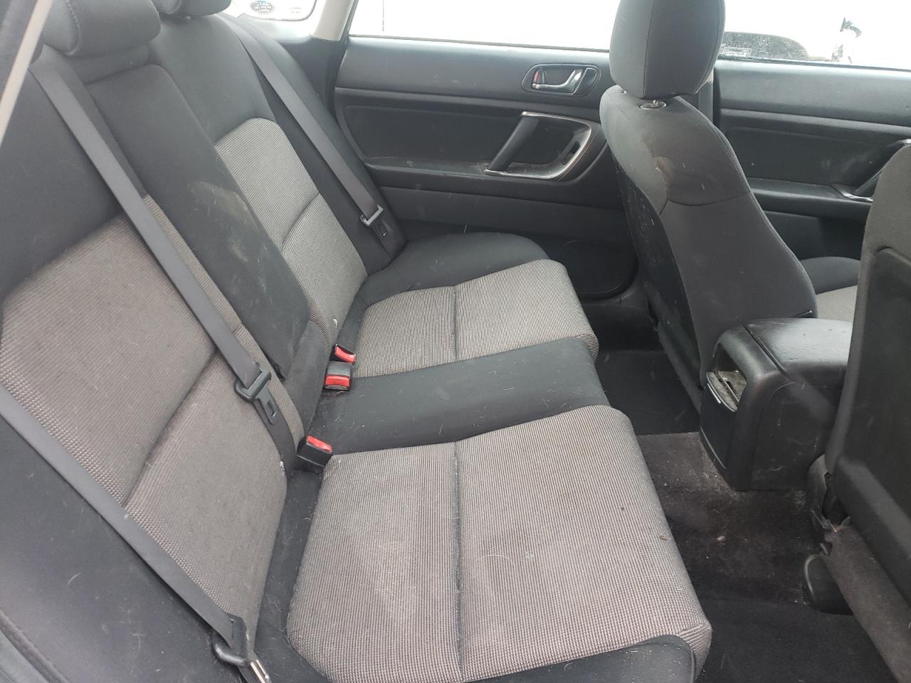 Photo 6 from auction – 2005 SUBARU LEGACY 2.5 with VIN 4S3BL616457227664