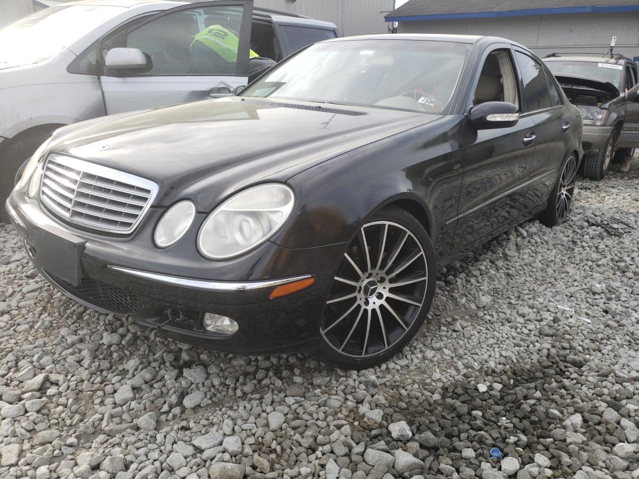 Photo 2 from auction – 2004 MERCEDES-BENZ E 500 with VIN WDBUF70J04A564652