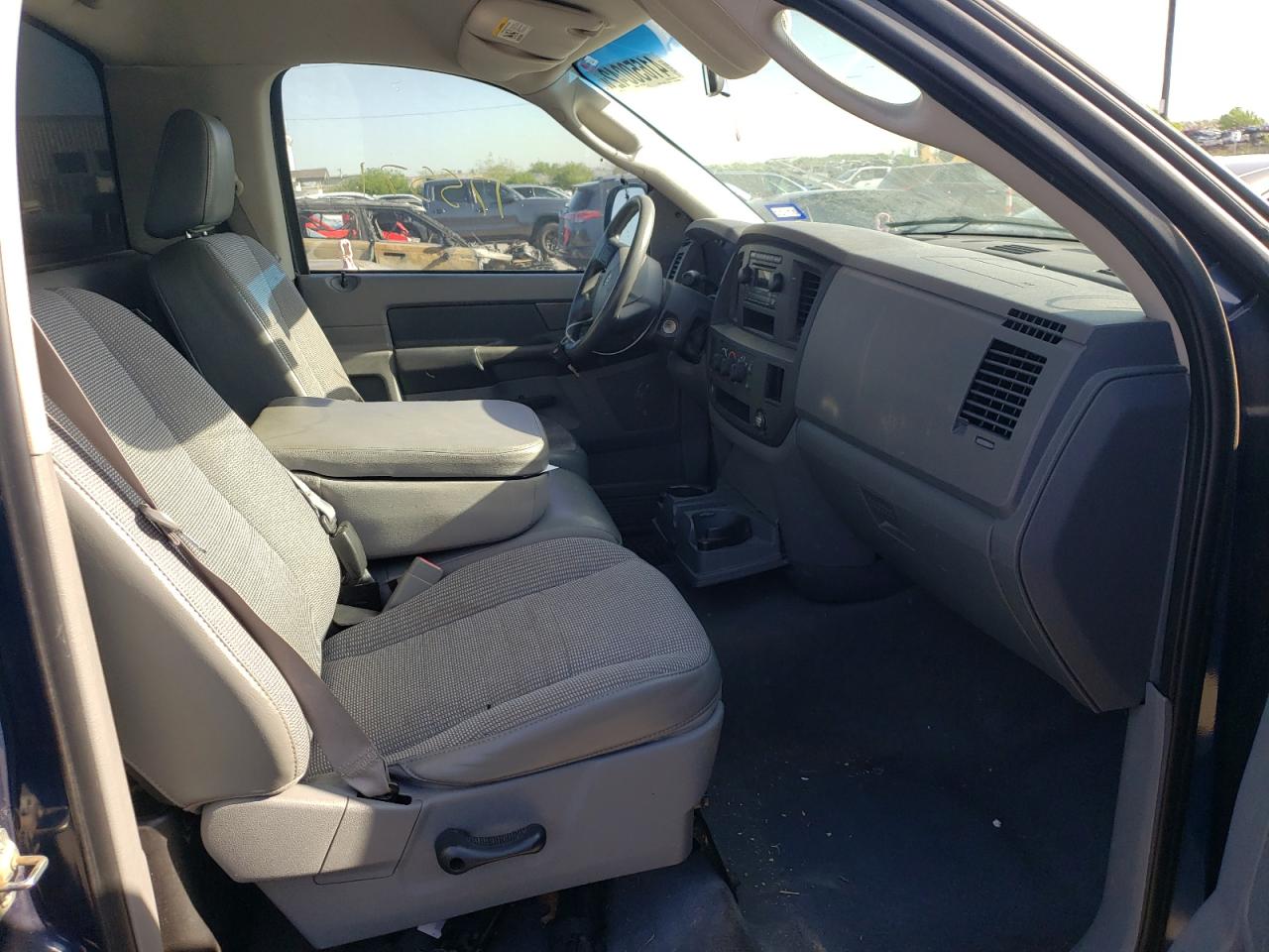 Photo 5 from auction – 2008 DODGE RAM 1500 S with VIN 1D7HA16K58J209843