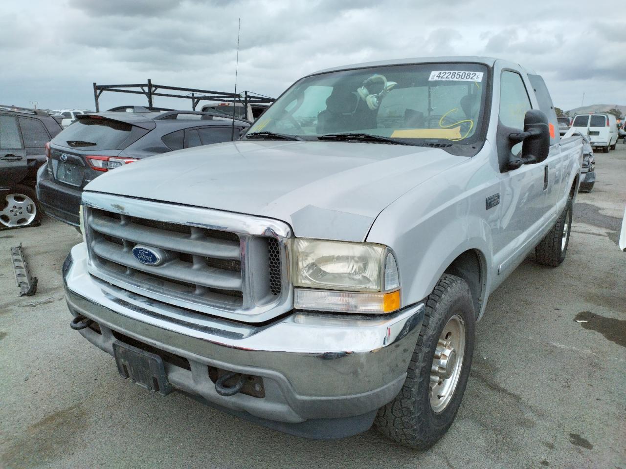 Photo 2 from auction – 2003 FORD F250 SUPER with VIN 1FTNX20L63EB71544