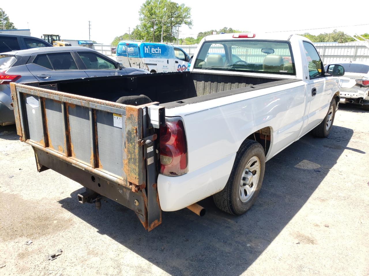 Photo 4 from auction – 2005 CHEVROLET SILVERADO with VIN 1GCEC14X75Z136509