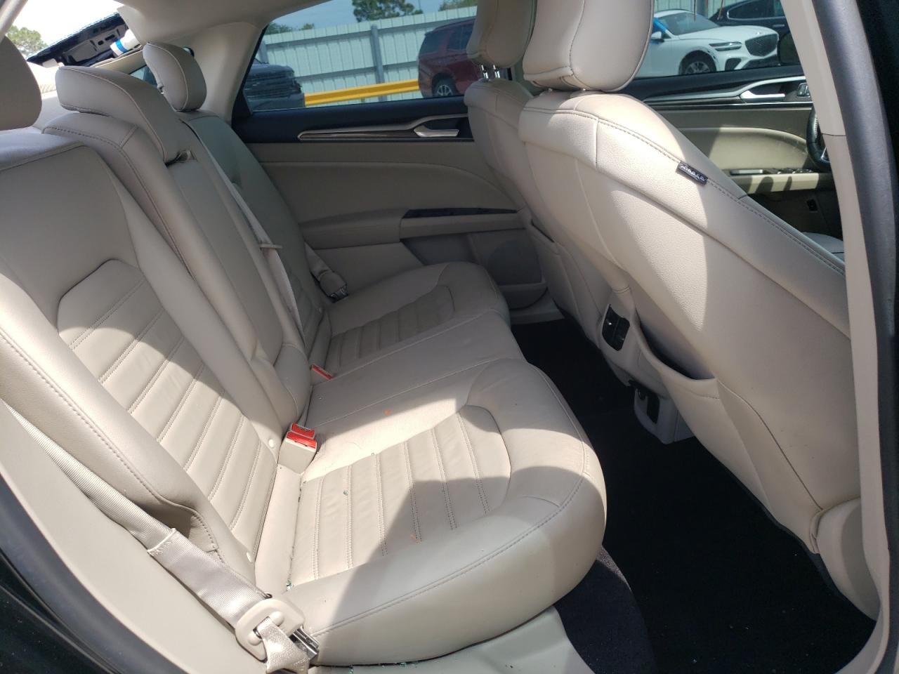 Photo 6 from auction – 2018 FORD FUSION SE with VIN 3FA6P0LUXJR140293