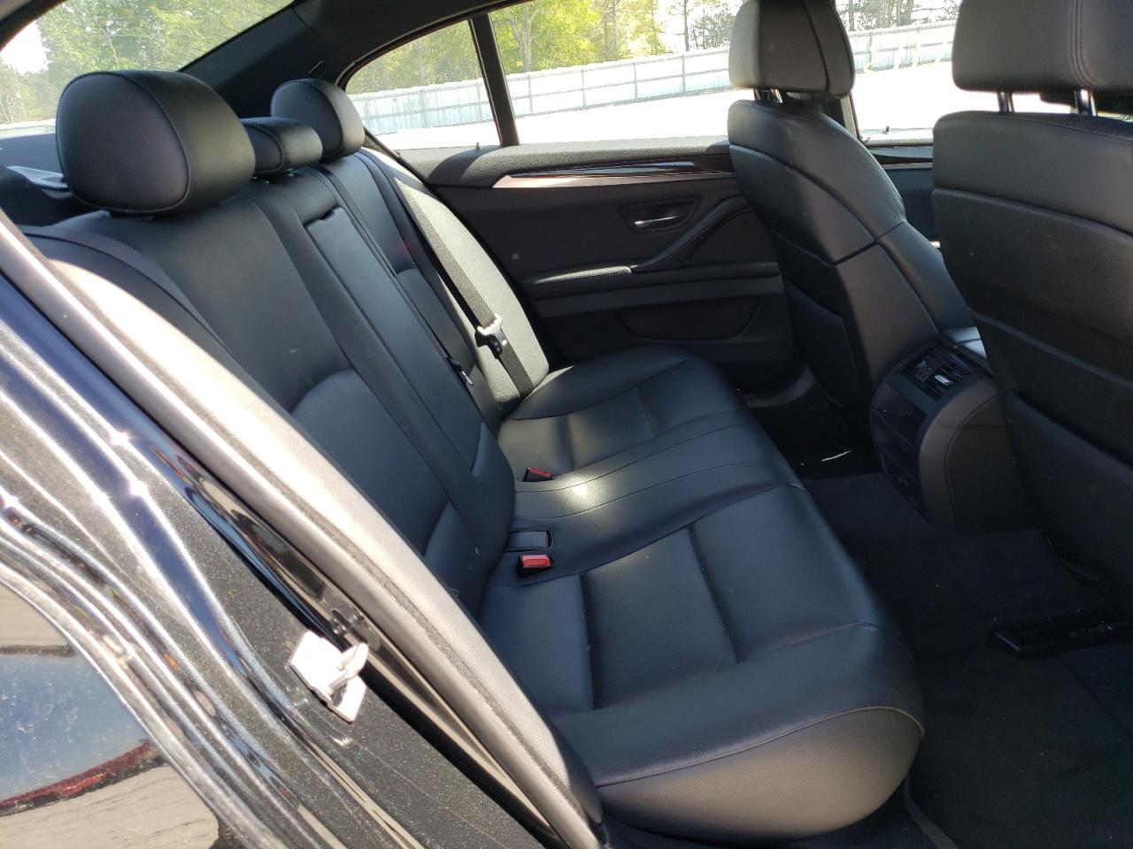 Photo 6 from auction – 2012 BMW 535 I with VIN WBAFR7C58CC812310