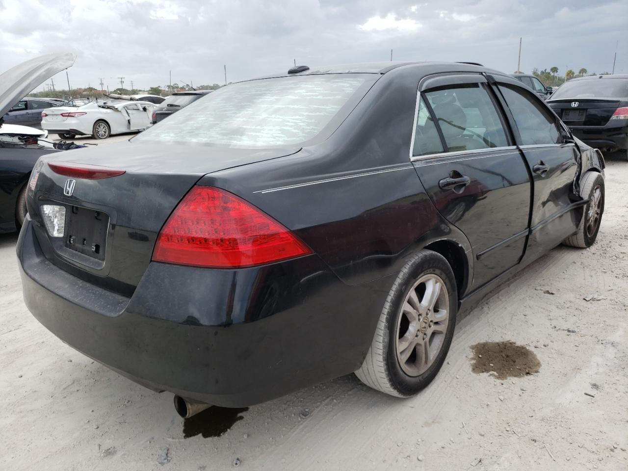 Photo 4 from auction – 2007 HONDA ACCORD EX with VIN 1HGCM56827A024771