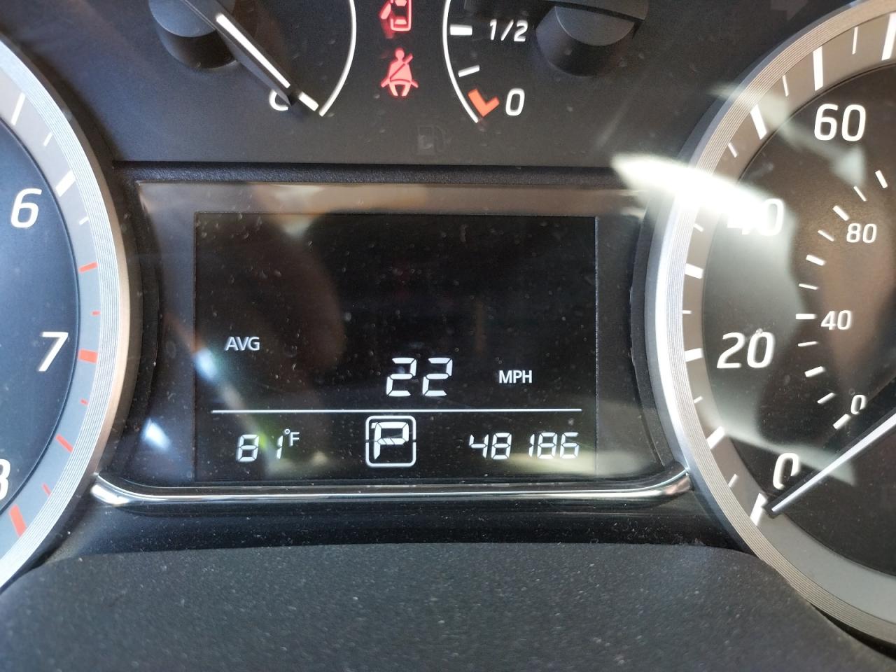 Photo 8 from auction – 2015 NISSAN SENTRA S with VIN 3N1AB7AP2FY215352