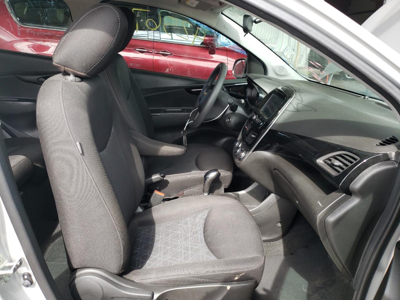 Photo 5 from auction – 2020 CHEVROLET SPARK 1LT with VIN KL8CD6SAXLC444038